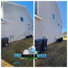 Top-Quality-Housewash-Performed-in-Granite-Hill-Subdivision 1